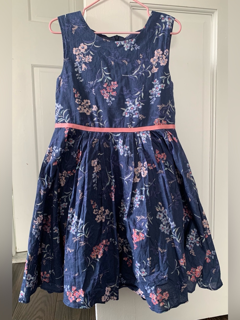 Beautiful occasion dress Size 6T